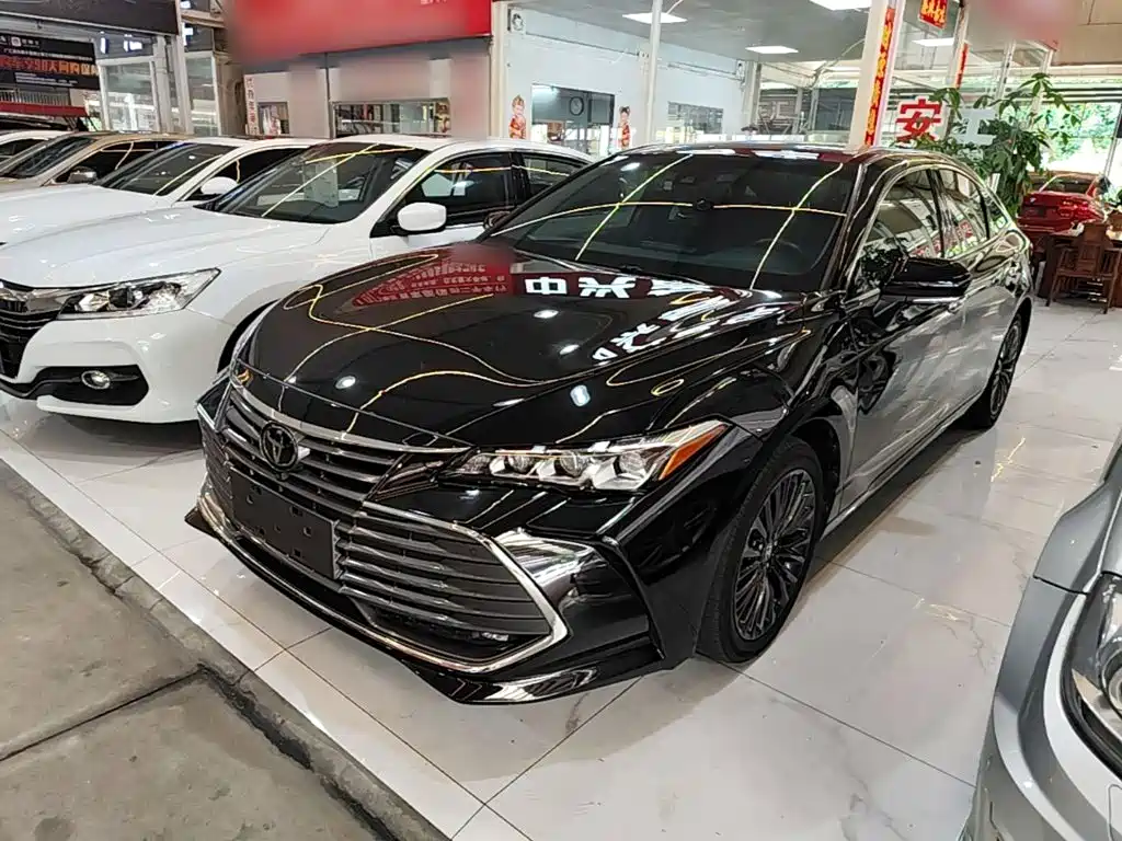 Toyota Avalon 2020