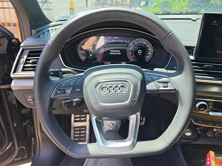 Audi Q5L 2024 — фото 15