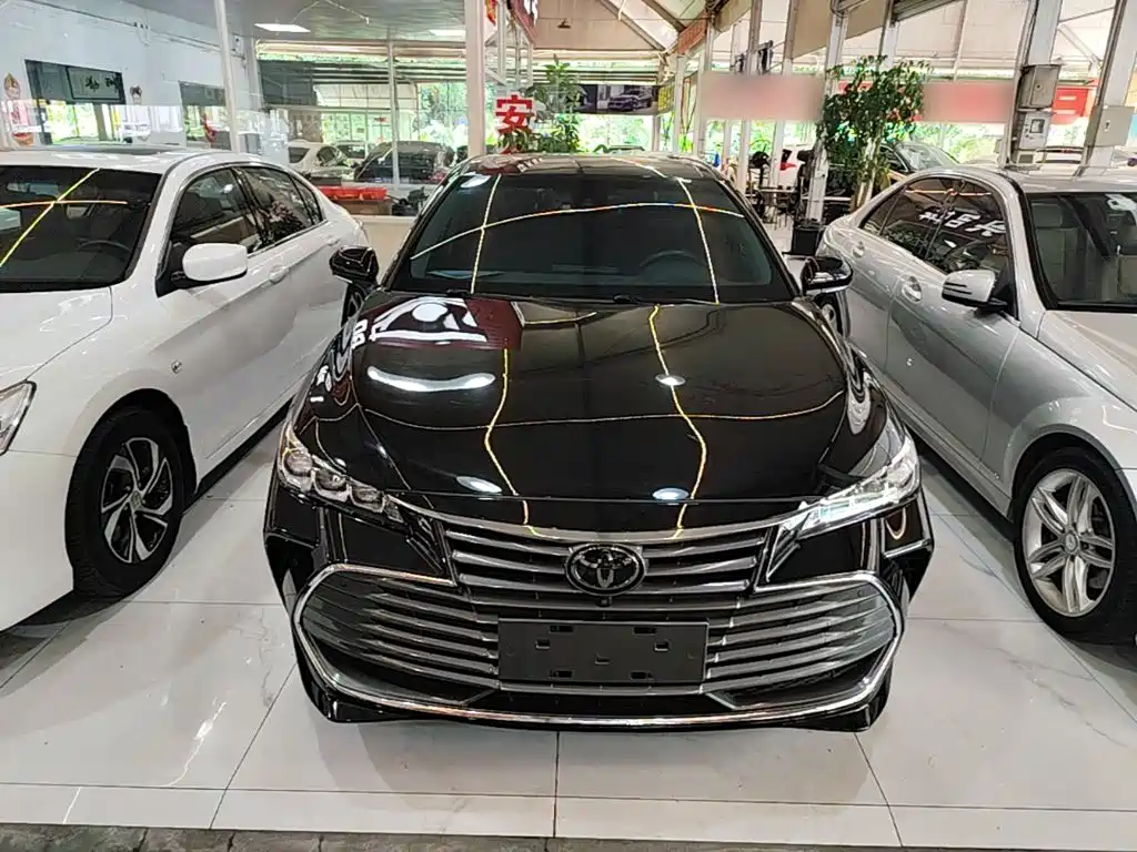 Toyota Avalon 2020