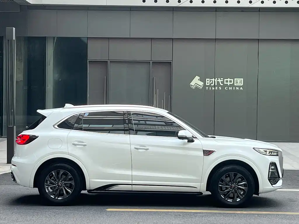 Hongqi HS5 2023 — фото 10