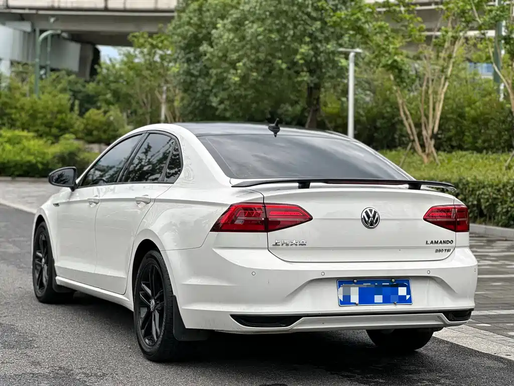 Volkswagen Lamando 2021