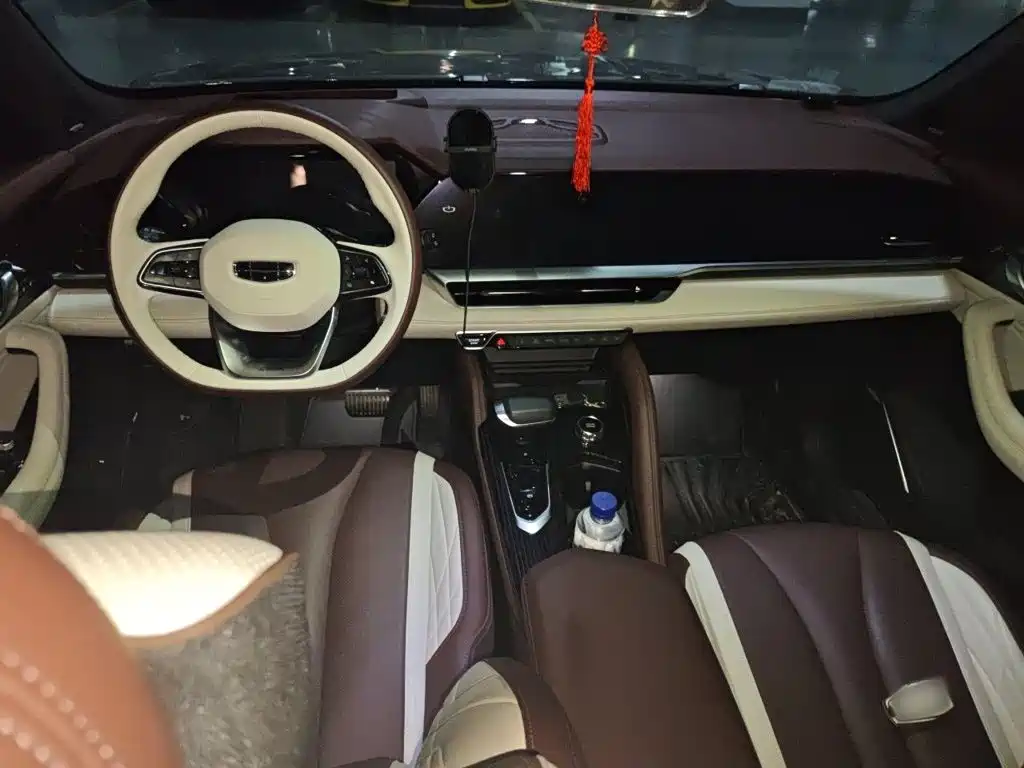 Geely Xingyue L 2022