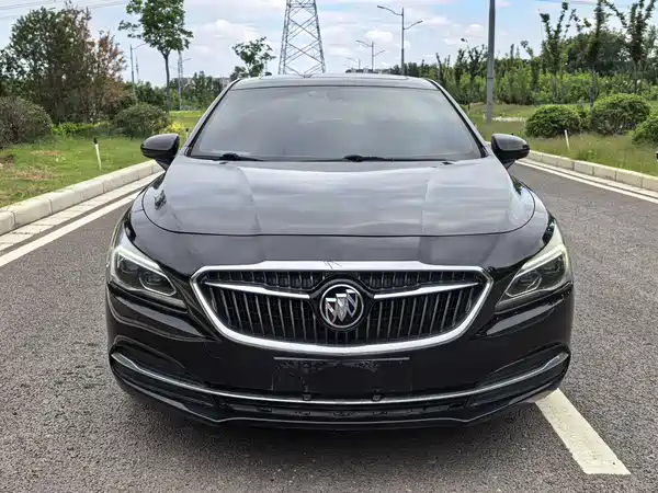 Buick LaCrosse 2018