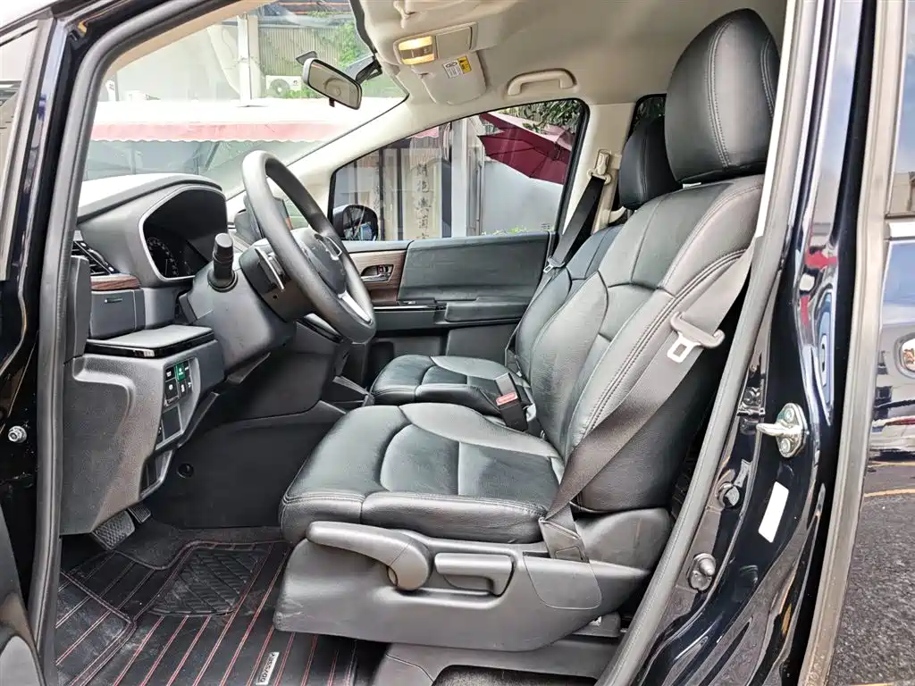 Honda Odyssey 2023 — фото 11