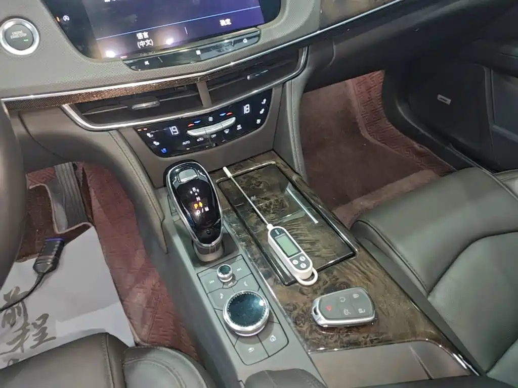 Cadillac CT6 2023 — фото 14