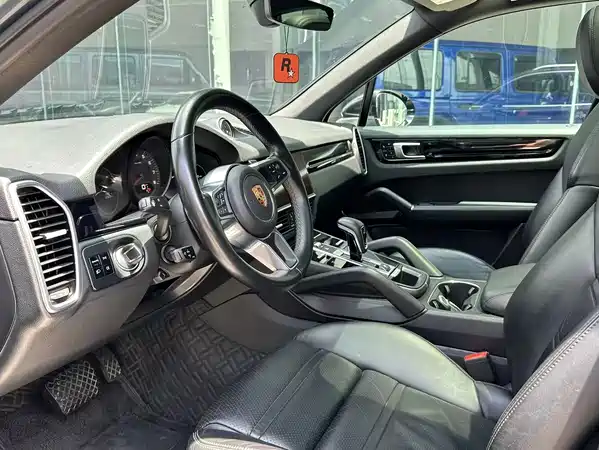 Porsche Cayenne 2019