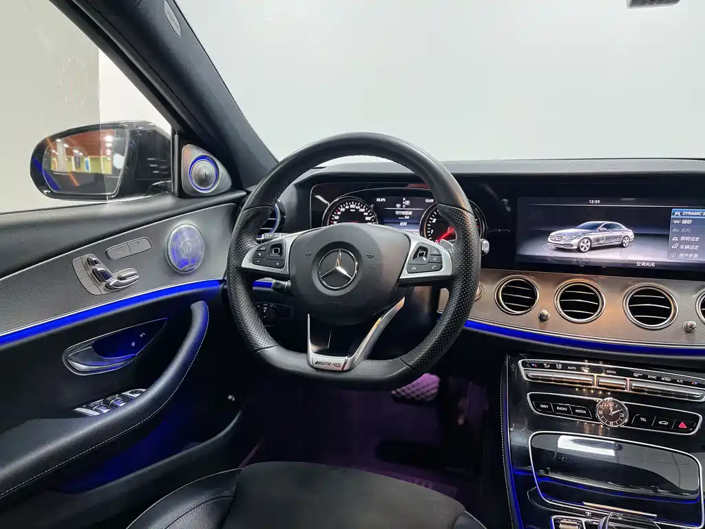 Mercedes-Benz E-Class 2018 — фото 7