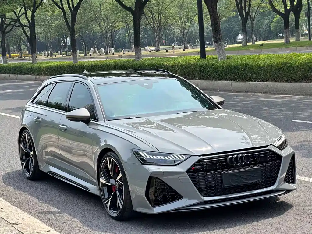 Audi RS 6 2024