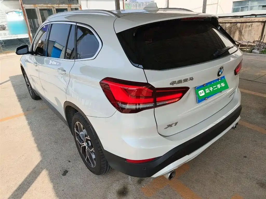 BMW X1 2020 — фото 5