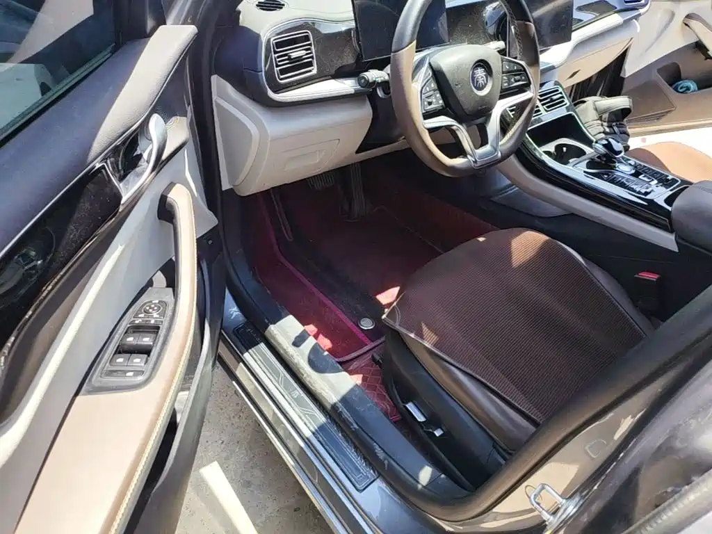 BYD Qin PLUS 2024 — фото 16