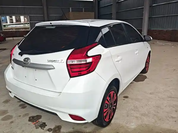Toyota Yaris L 2019