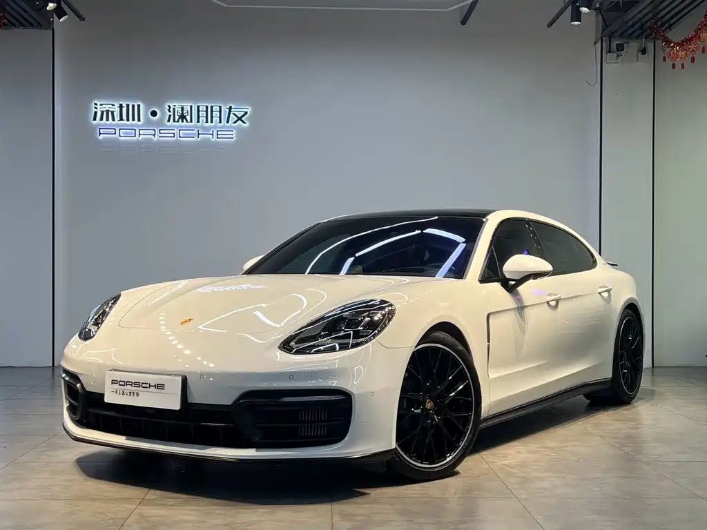 Porsche Panamera 2023 — фото 1