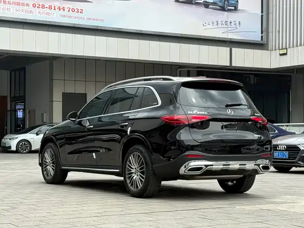 Mercedes-Benz GLC 2025