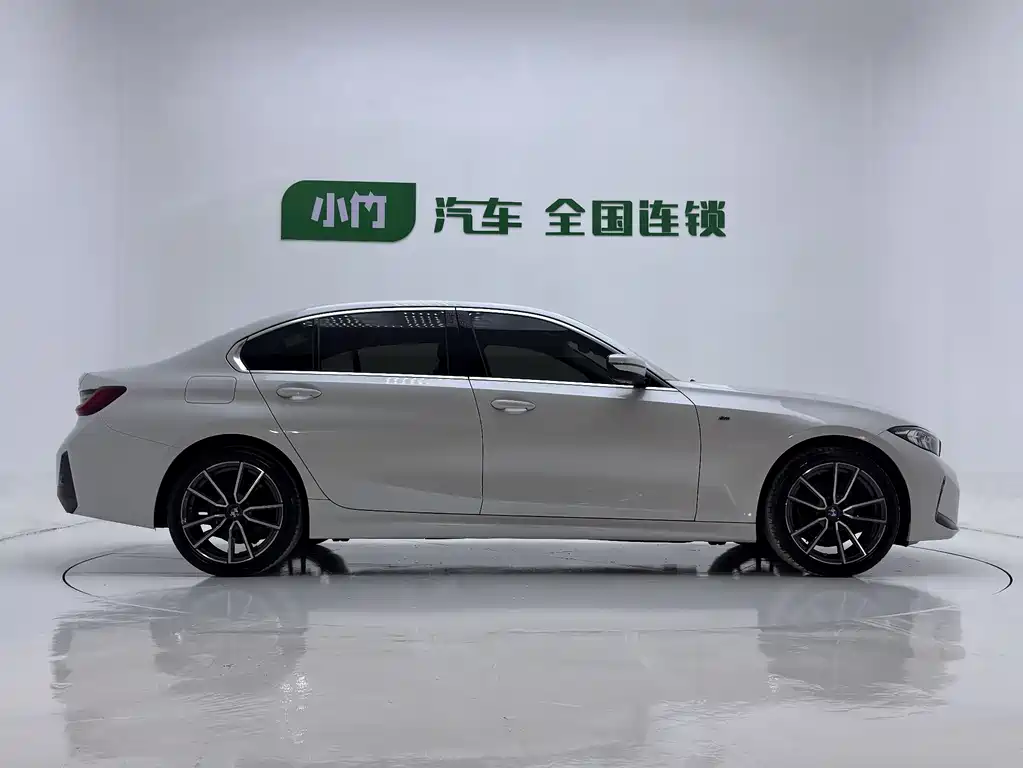 BMW 3 Series 2023