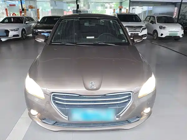 Peugeot 301 2014