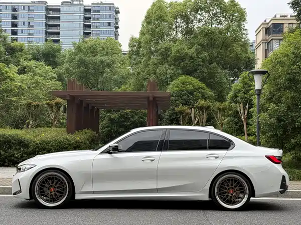 BMW 3 Series 2024