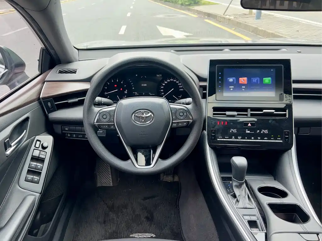 Toyota Avalon 2023 — фото 11