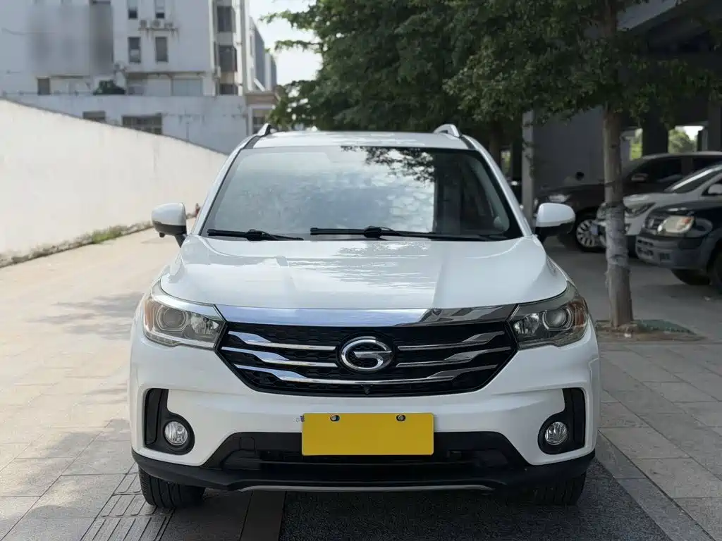 GAC Motor Trumpchi GS4 2017 — фото 3