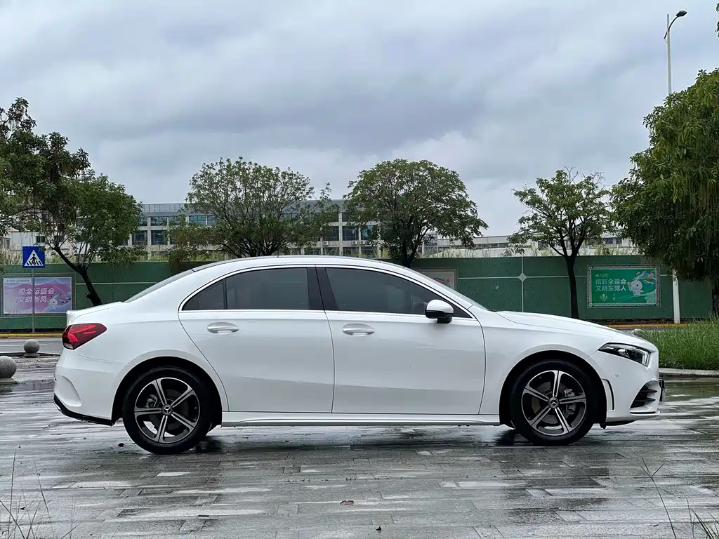 Mercedes-Benz A-Class 2023