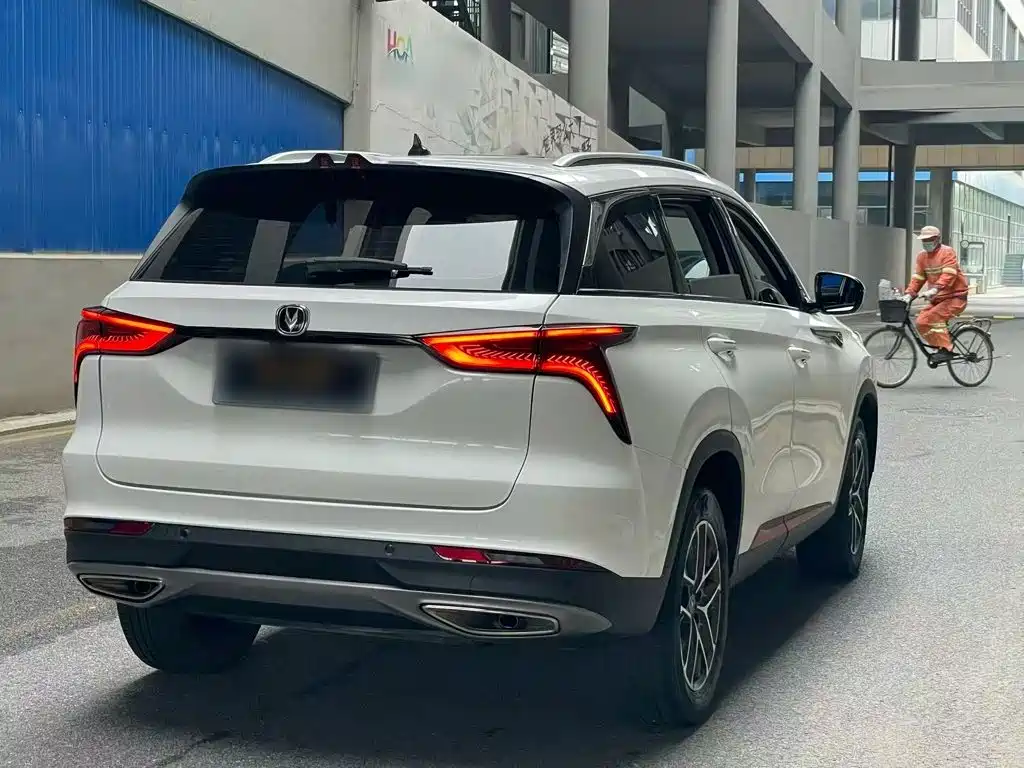 Changan CS75 PLUS 2022 — фото 9