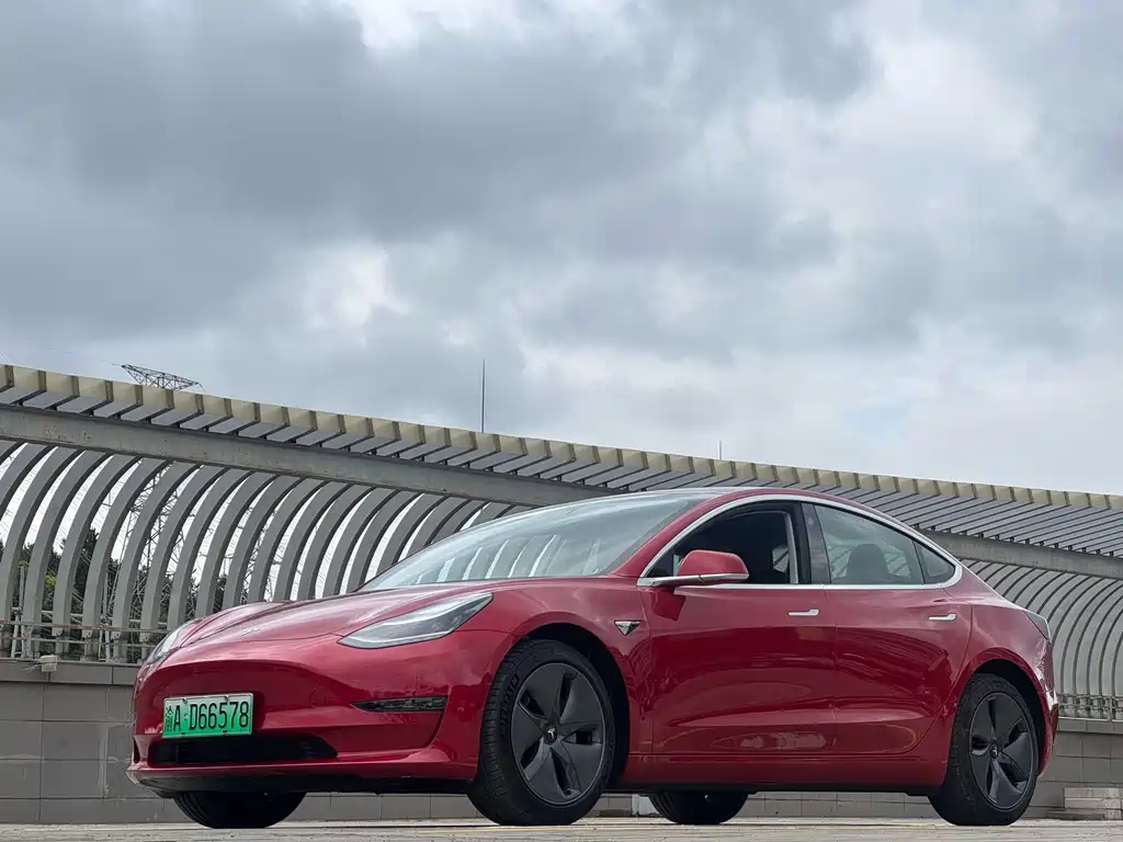 Tesla Model 3 2020 — фото 4