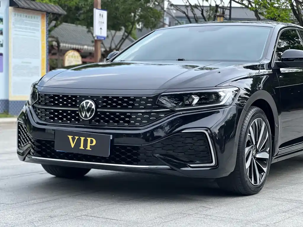 Volkswagen Passat 2022
