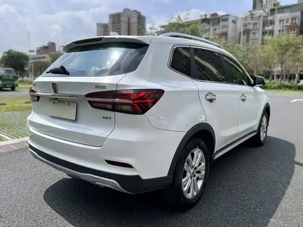 Roewe RX5 2017