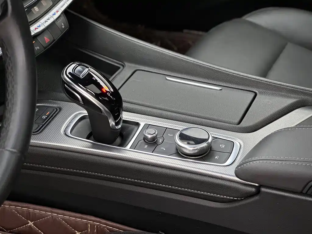 Cadillac CT5 2021 — фото 11