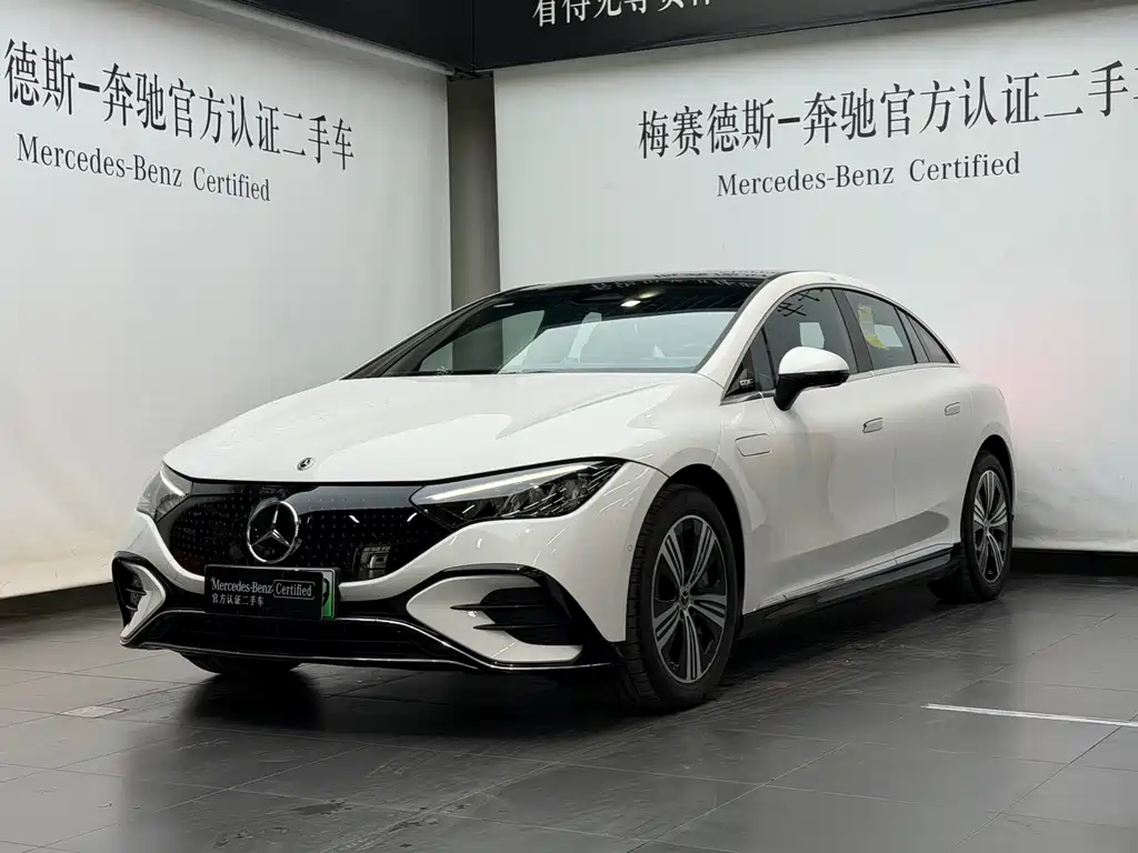 Mercedes-Benz EQE 2025