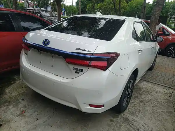Toyota Corolla Dual Engine E+ 2020