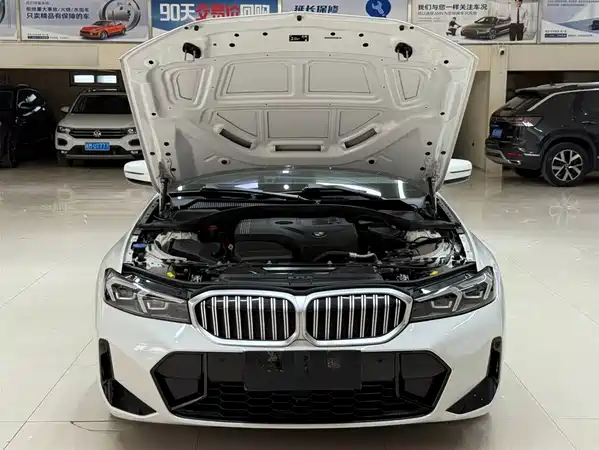 BMW 3 Series 2023