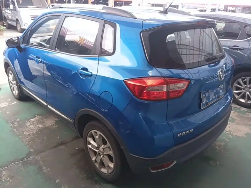 Changan CS15 2017