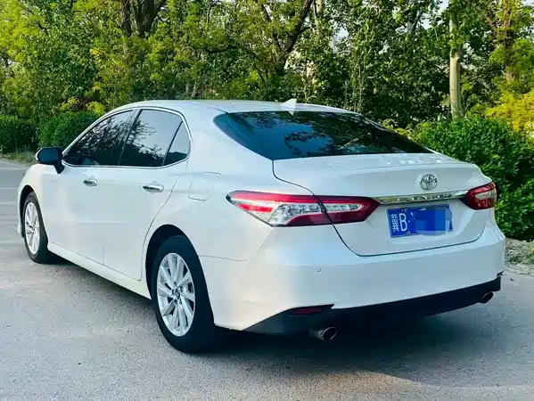 Toyota Camry 2021