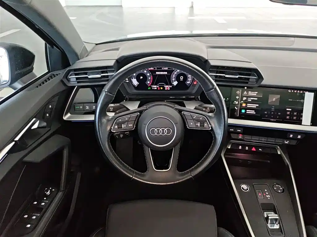 Audi A3 2024 — фото 7