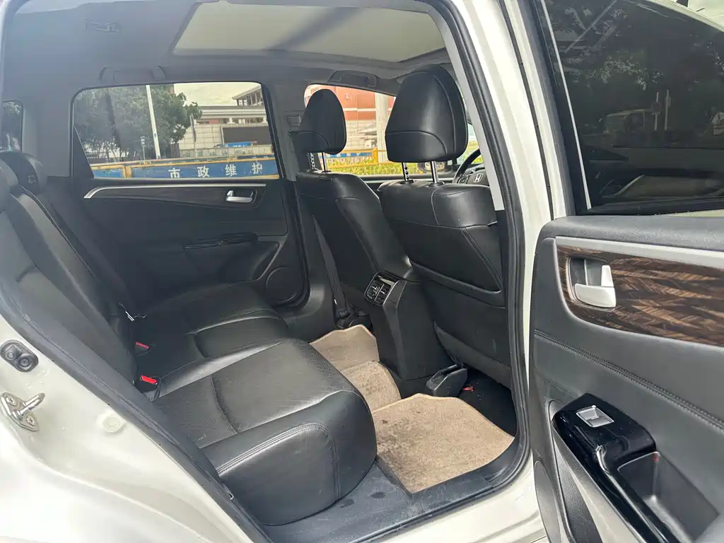 Honda Jade 2017 — фото 12