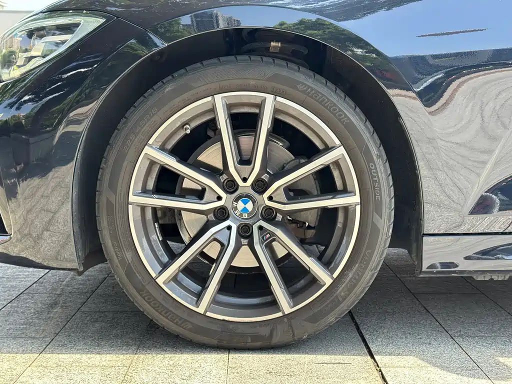 BMW 3 Series 2022 — фото 16