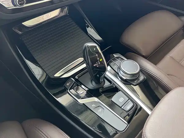 BMW X3 2019