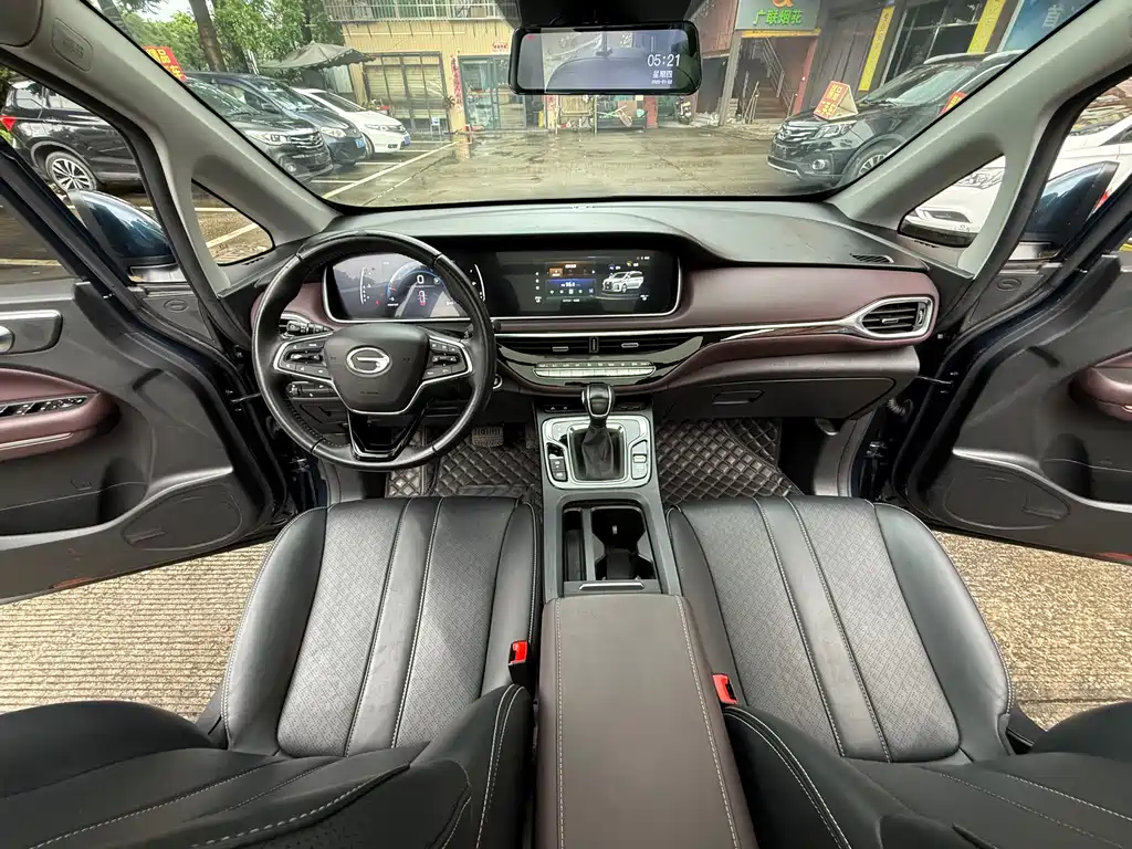 GAC Motor Trumpchi M6 2021 — фото 11