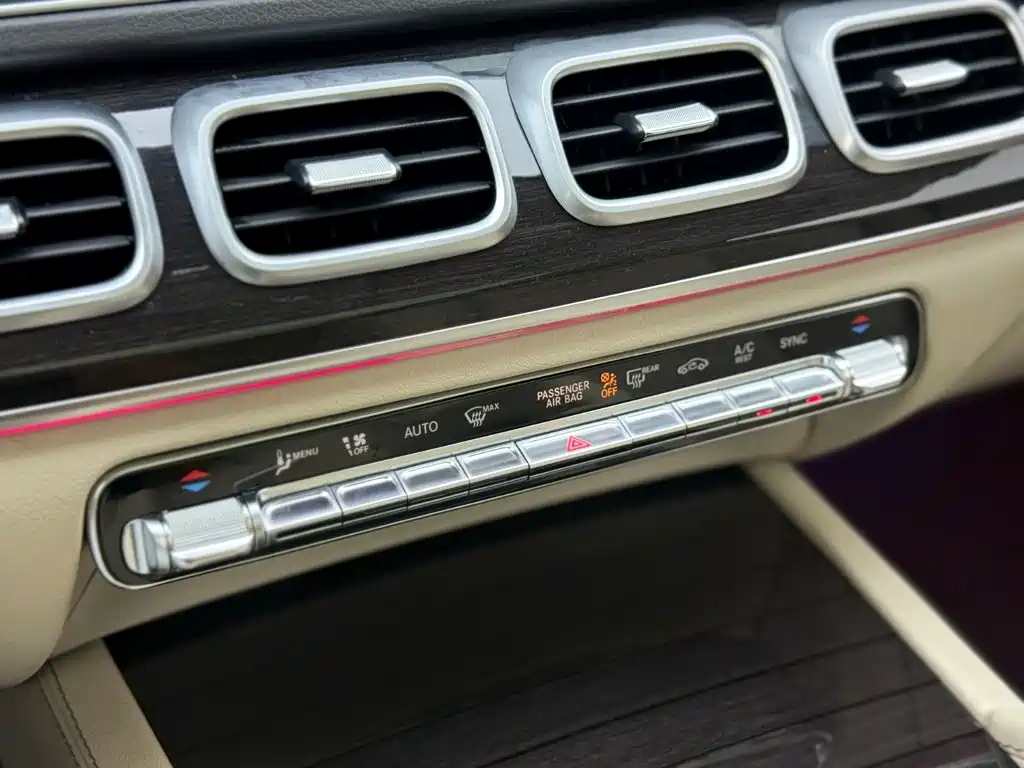 Mercedes-Benz GLE 2020 — фото 19