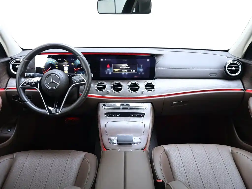 Mercedes-Benz E-Class 2021 — фото 13