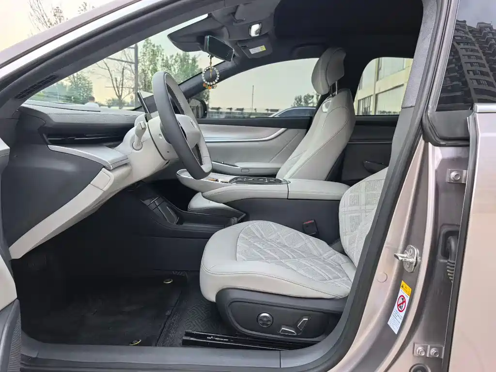Changan Qiyuan A07 2024