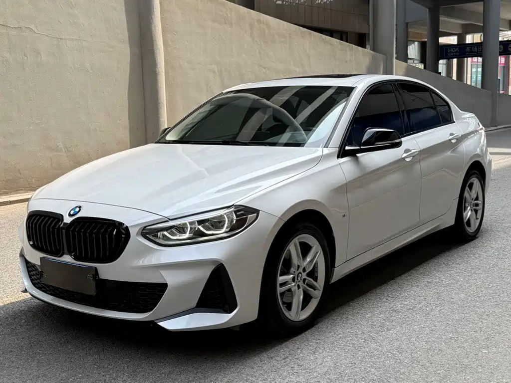 BMW 1 Series 2023