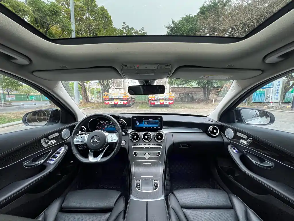 Mercedes-Benz C-Class 2021 — фото 19