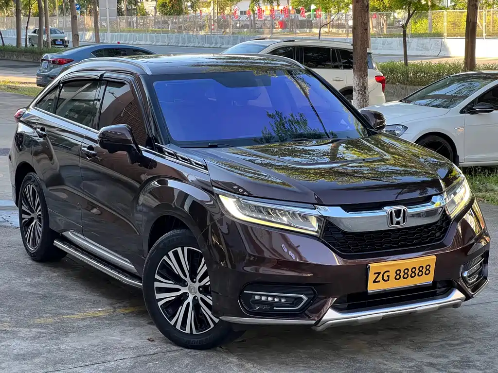Honda Avancier 2016 — фото 3