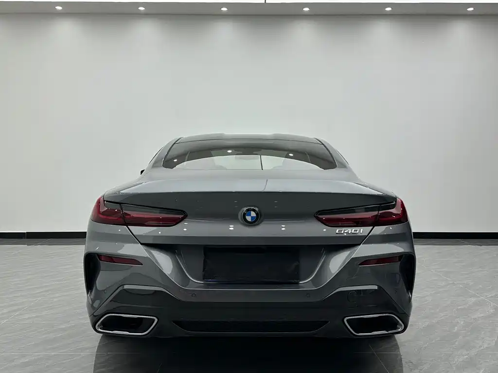 BMW 8 Series 2025