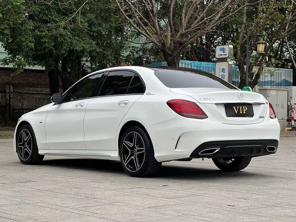 Mercedes-Benz C-Class 2021 — фото 24