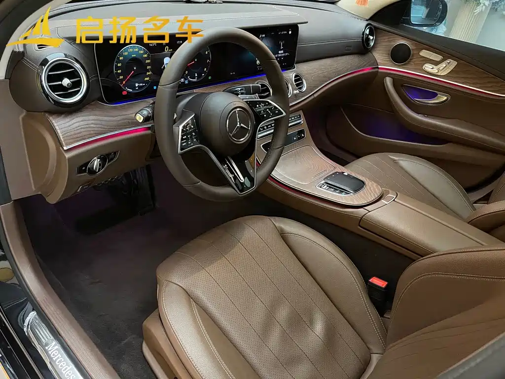 Mercedes-Benz E-Class 2023 — фото 4