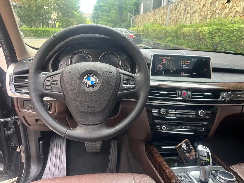 BMW X5 2015 — фото 11