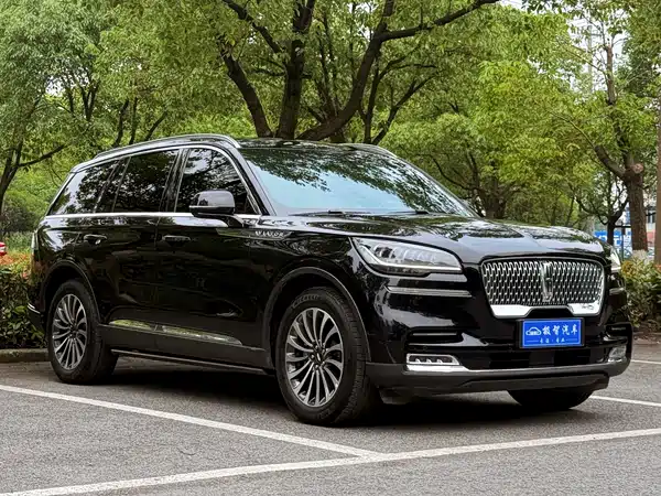 Lincoln Aviator 2023
