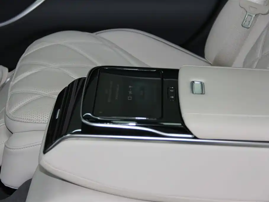 Mercedes-Benz S-Class 2025 — фото 26